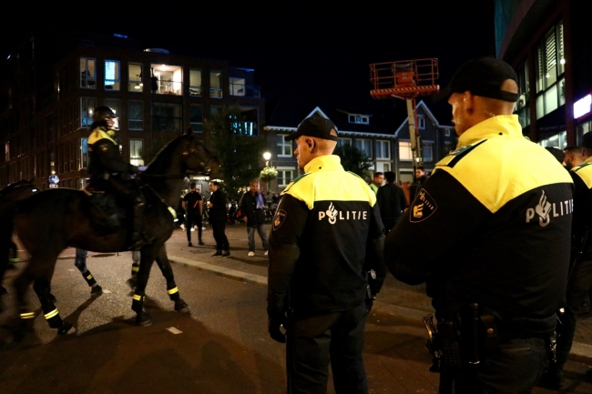 Hollanda'da ırkçı gruptan gösteri