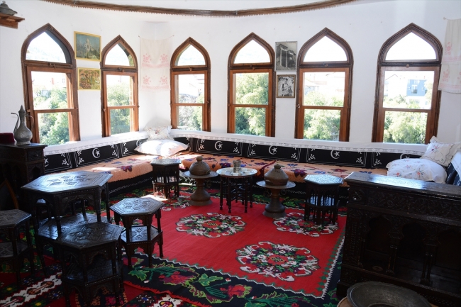 Mostar'ın asırlık Osmanlı konaklarında tarihe yolculuk