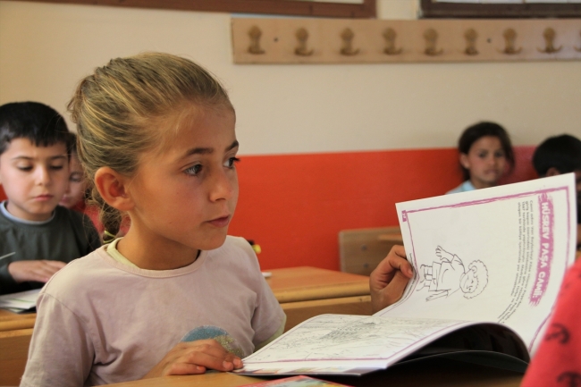 "Van'ı Boyayarak Öğreniyorum" projesiyle öğrencilere tarihi yerler tanıtılıyor