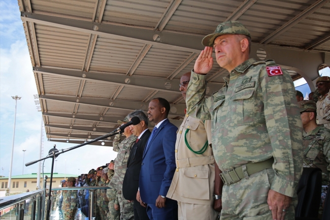 Türkiye, Somali askerlerini eğitmeye devam ediyor