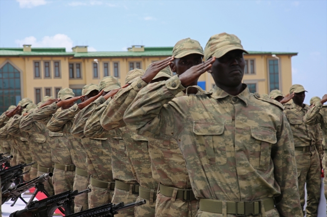 Türkiye, Somali askerlerini eğitmeye devam ediyor