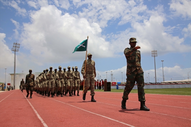 Türkiye, Somali askerlerini eğitmeye devam ediyor