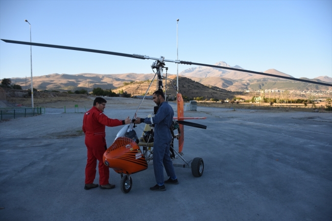 Doktor ve tekstilci iki arkadaş "döner kanatlı ve pervaneli hava taşıtı" üretti