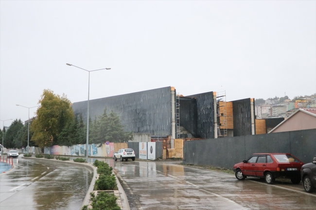 Dalga şeklindeki yapısıyla dikkat çeken Samsun Etnografya ve Arkeoloji Müzesi