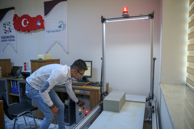 Sağlık personeli yatak yaralarını önleyici ürün tasarladı