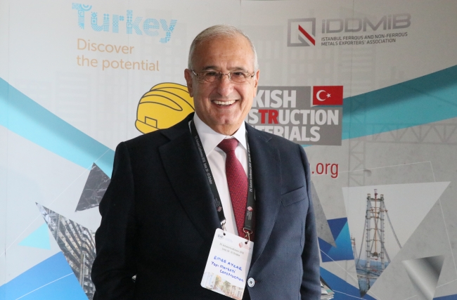 Türk müteahhitler "kara kıta"yı inşa ediyor