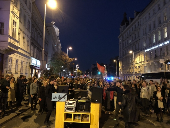 Avusturya'da hükûmet karşıtı gösteri