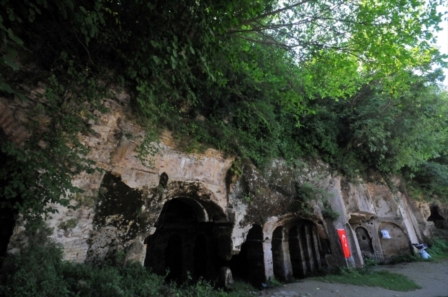 Aya Nikola Manastırı'nın 40 yıllık gönüllü bekçisi