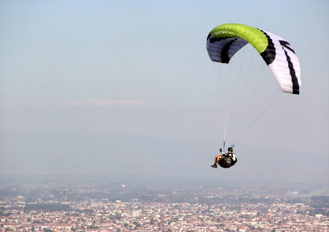 Yamaç paraşütü tutkunlarının gözdesi: Kırantepe