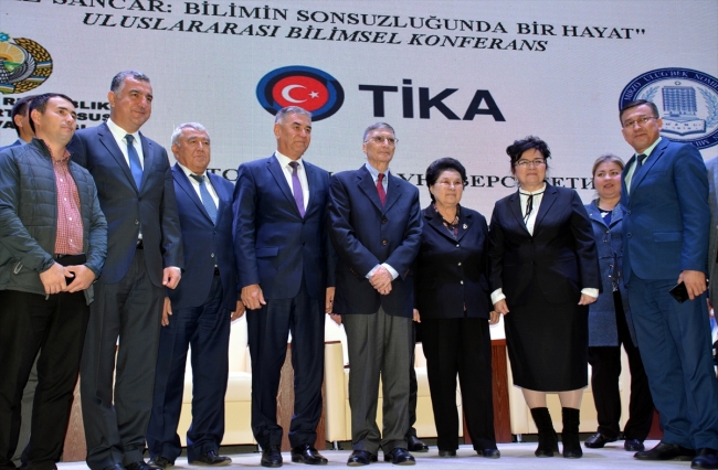 Nobel ödüllü Aziz Sancar'a Özbekistan'da fahri doktora verildi