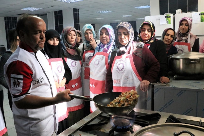 Vanlı kadınlar belediye kurslarıyla meslek sahibi oluyor