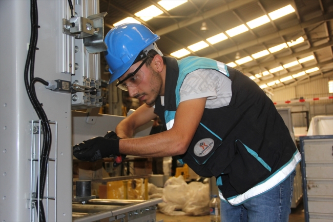 Üniversite öğrencileri "+1 Eğitim Modeli" ile mezun olmadan iş sahibi oluyorlar