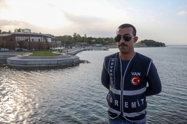 Van Gölü sahili güvenlik korucularına emanet