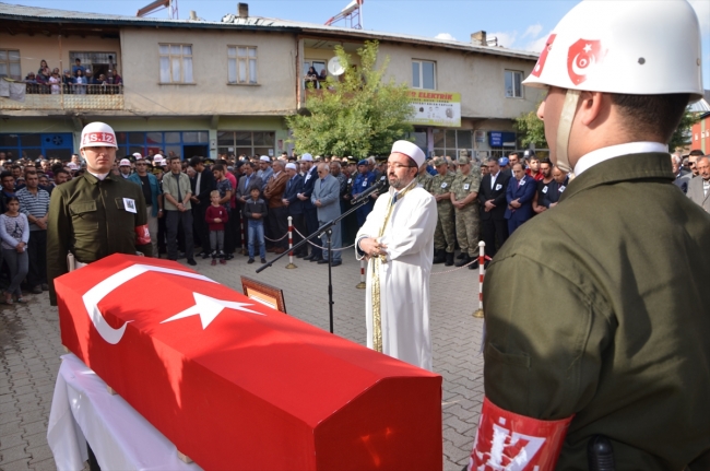 Şehit Hakan Atan son yolculuğuna uğurlandı