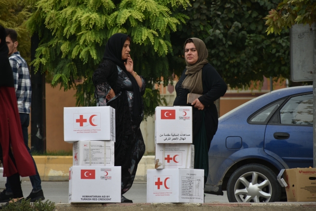 Türk Kızılayı'ndan Irak'ta 100 aileye yardım