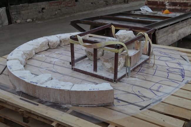 611 yıllık Süleyman Han Camii'nin minaresi taşınıyor