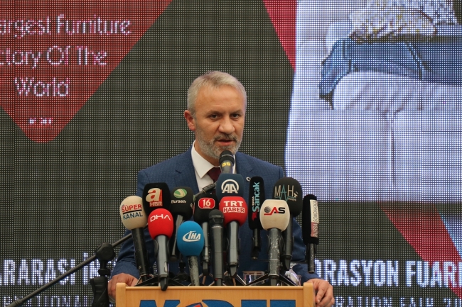 Bakan Varank: Sanayimiz finansal saldırılara rağmen büyümeye devam ediyor