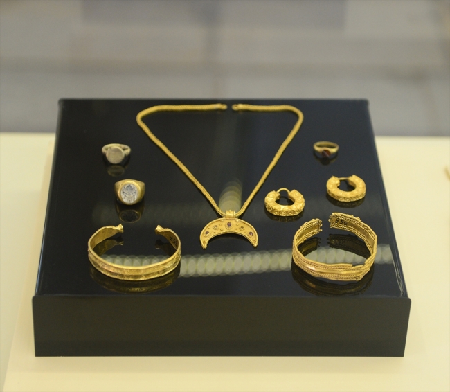 Müzeye dönüştürülen eski kilise binası 30 yıldır tarihe ev sahipliği yapıyor