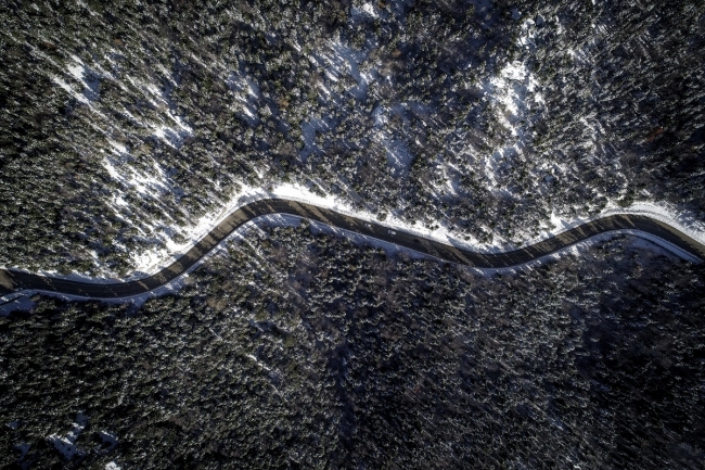 Uludağ'da iki mevsim bir arada yaşanıyor