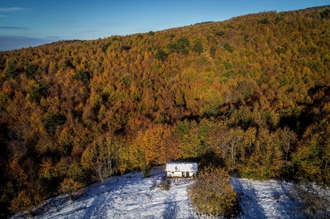 Uludağ'da iki mevsim bir arada yaşanıyor