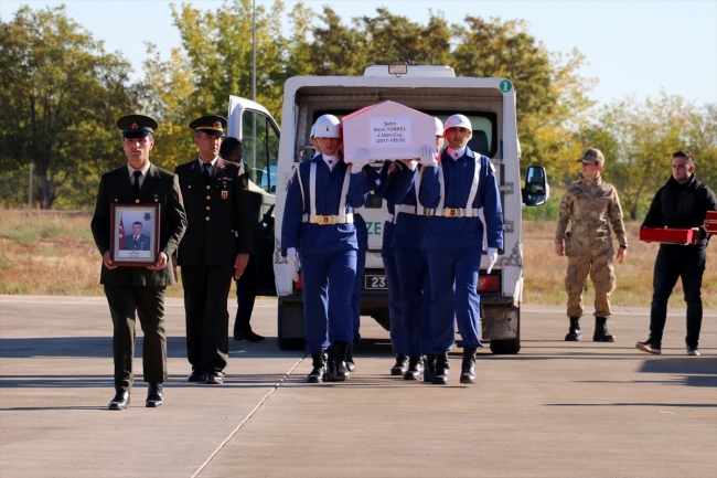 Tunceli şehitleri memleketlerine uğurlandı