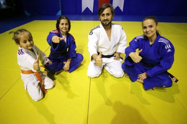 "Judogiller" olarak bilinen çift sporu sevdiriyor