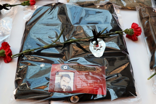 Hatay'da 'şehit emanetleri' sergisi açıldı