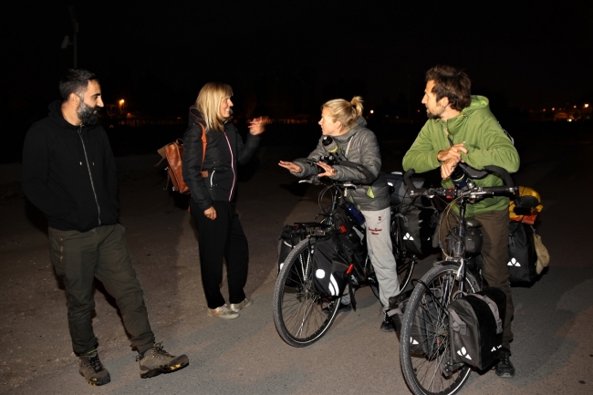 Bisikletle dünya turuna çıkan çift Belçika'dan Van'a geldi