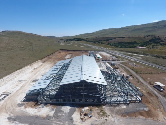 Hayvancılığa can katacak borsa, enerjisini de üretecek