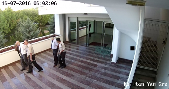 Darbecilerin TEM Daire Başkanı Aslan'ı infaza götürme anları ortaya çıktı