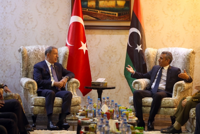 Milli Savunma Bakanı Hulusi Akar Libya'da