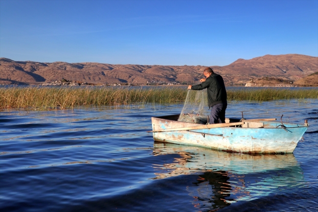 Hazar Gölü yeniden mavi bayrak almaya hazırlanıyor