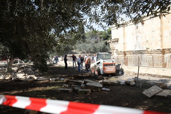 Mescid-i Aksa'nın Er-Rahme kapısı yakınındaki çökme onarıldı