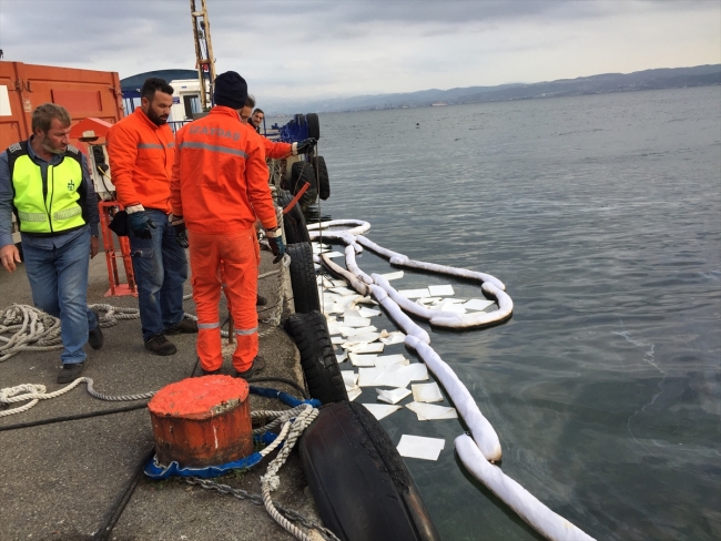 İzmit Körfezi'nde kirlilik