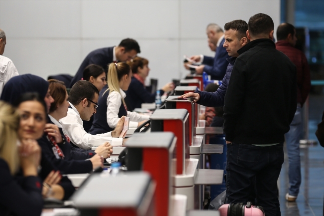 İstanbul Havalimanı'ndan Bakü'ye ilk uçuş yapıldı