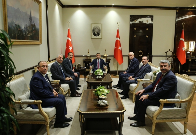 Cumhurbaşkanı Yardımcısı Oktay Türk Konseyi Diaspora İşlerinden Sorumlu Bakanlar ile görüştü
