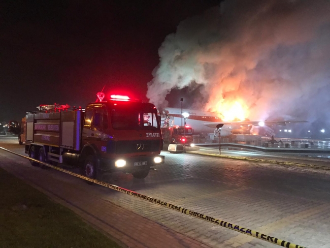 Konya'da uçak restoranda yangın