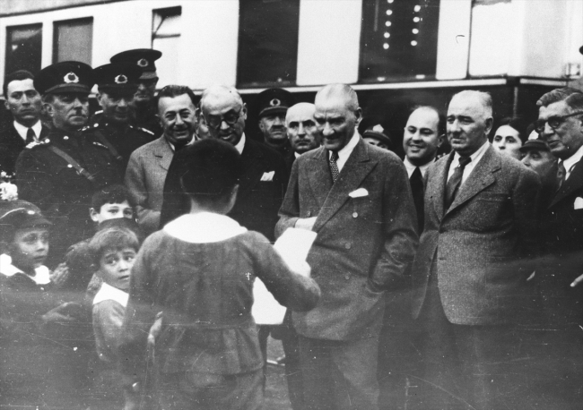 Türkiye'nin kalbinin durduğu an: Dokuzu beş geçe