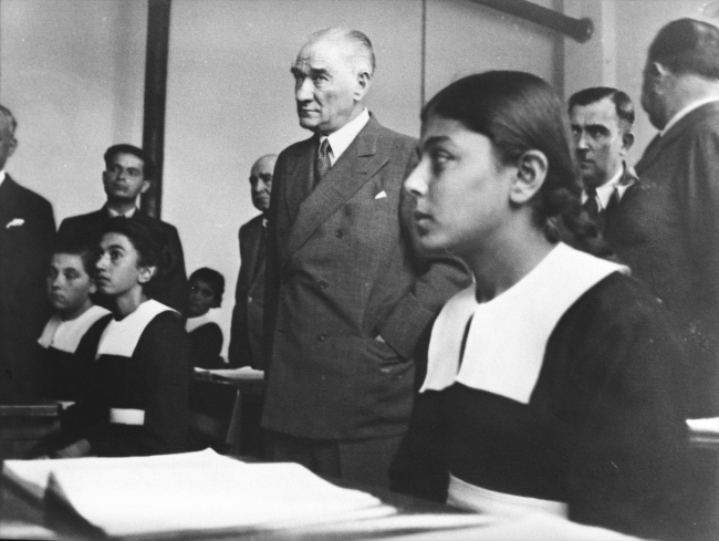 Türkiye'nin kalbinin durduğu an: Dokuzu beş geçe