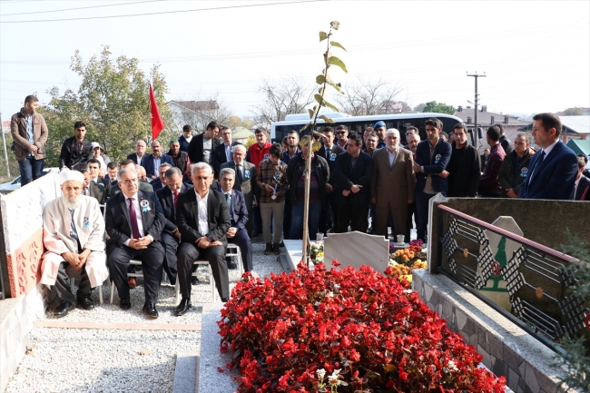 Şehit Kaymakam Muhammed Fatih Safitürk mezarı başında anıldı