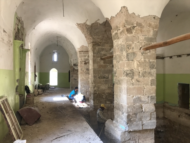 Hasankeyf'teki 609 yıllık Er-Rızk Camii de taşınıyor