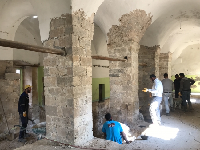 Hasankeyf'teki 609 yıllık Er-Rızk Camii de taşınıyor