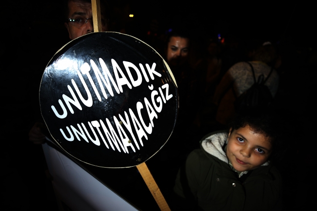 Düzce depreminde hayatını kaybedenler anıldı