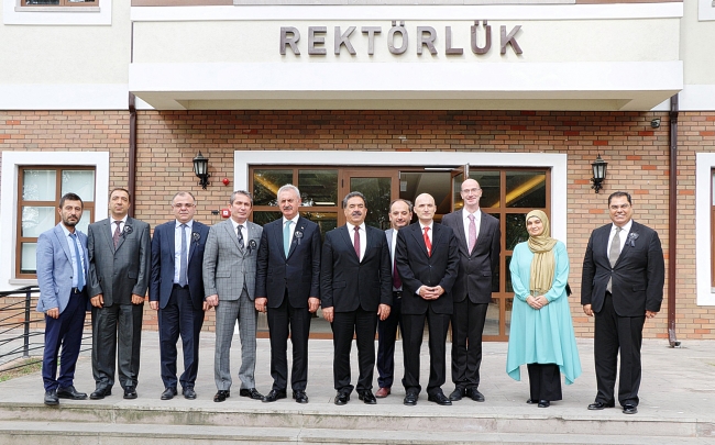 Hollanda'da kahraman ilan edilen Türk'e cesaret ödülü