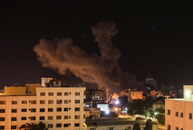 İsrail Gazze'ye saldırdı: 6 bina kullanılamaz hale geldi
