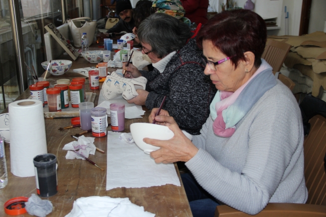 Alman kadınlar Türk geleneksel el sanatlarını öğreniyor