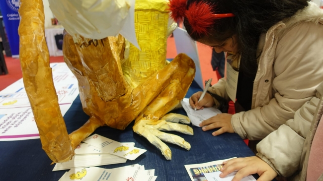 Çocuklar kitaplarla ilgili dilek tuttu