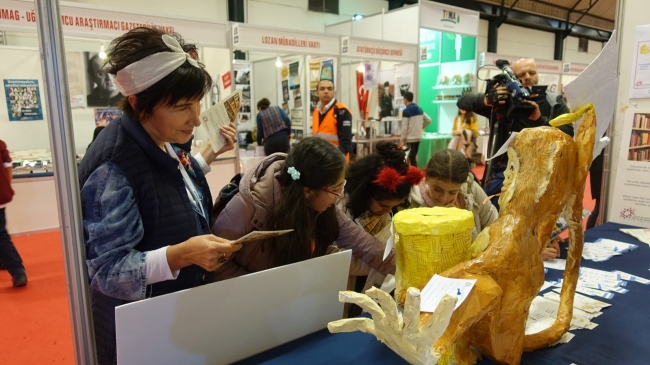 Çocuklar kitaplarla ilgili dilek tuttu