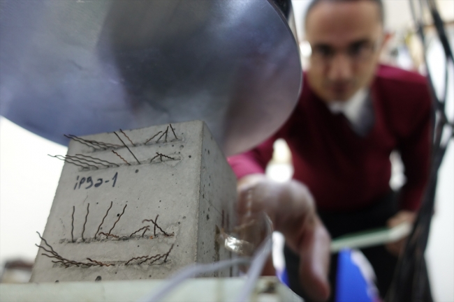 Depremlerde can ve mal kaybına karşı "akıllı beton" geliştirildi