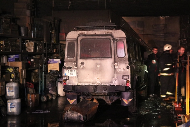 Bursa'da iş yeri yangını